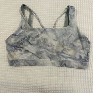Athleta stunning marbled buttery soft fitness bra. XL LIKE NEW